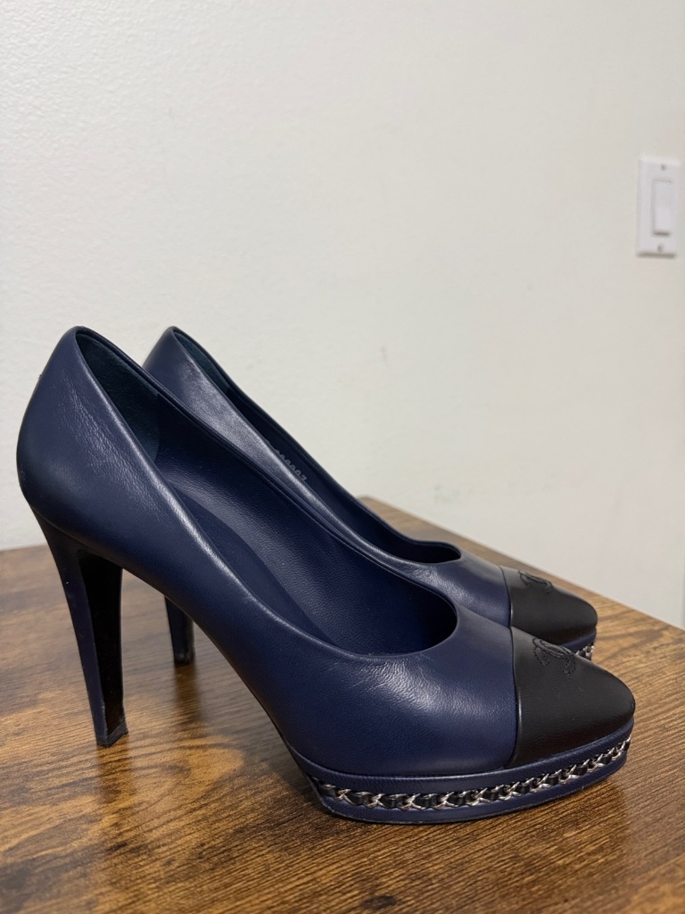 CHANEL Navy Leather Pumps with Black Cap Toe - Picture 2 of 6